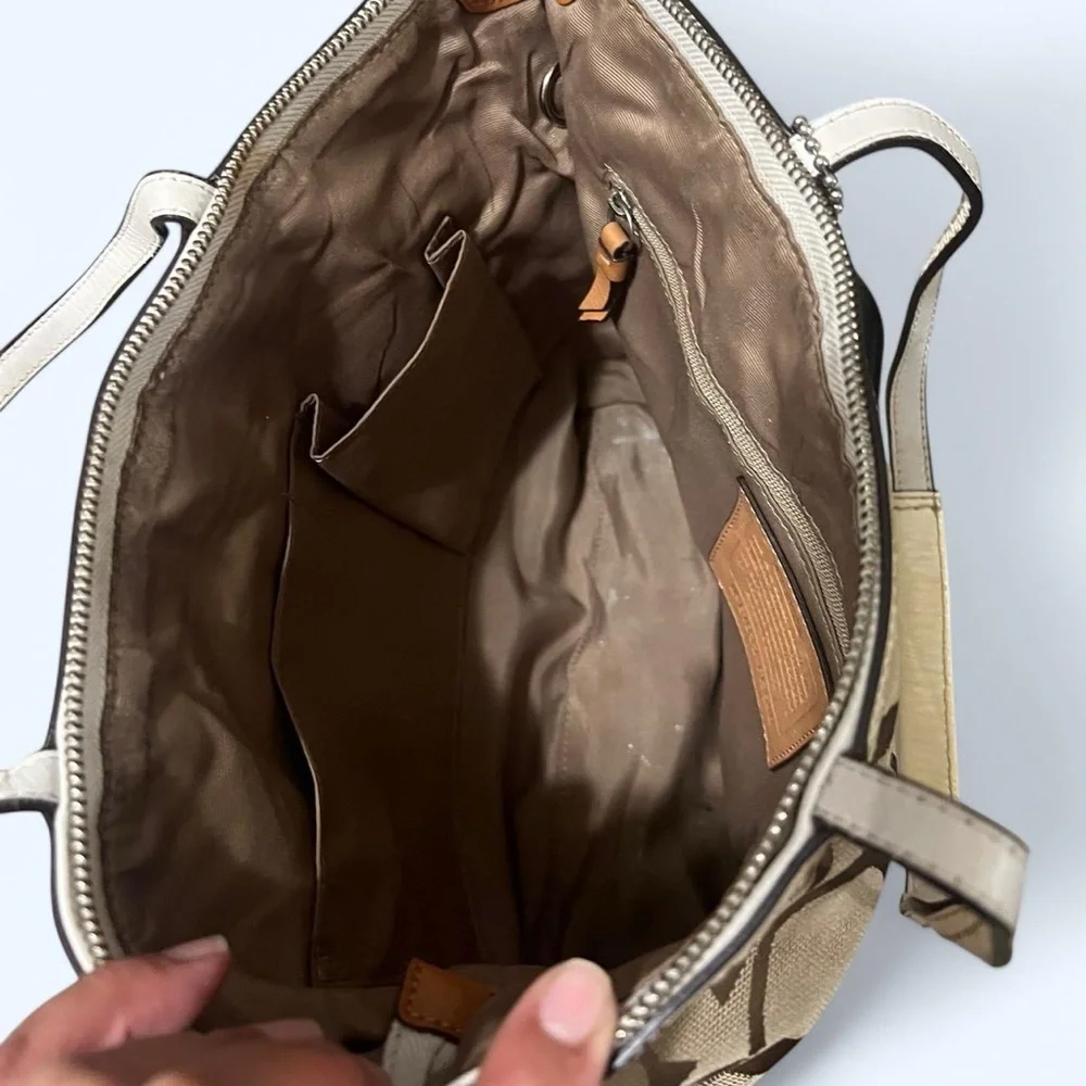 Coach Brown Tote Bag - Picture 4 of 14